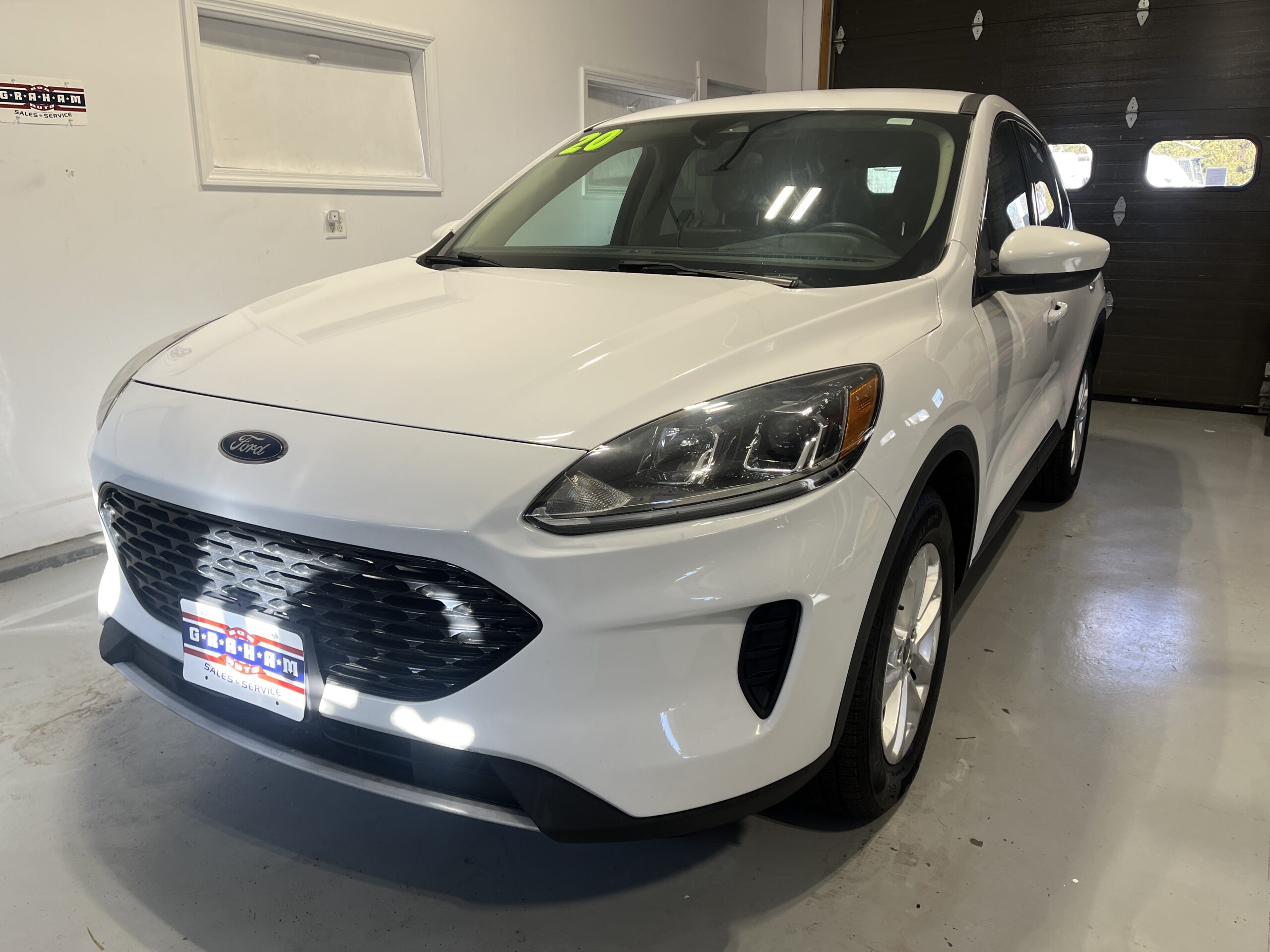2020 Ford Escape Base's photo