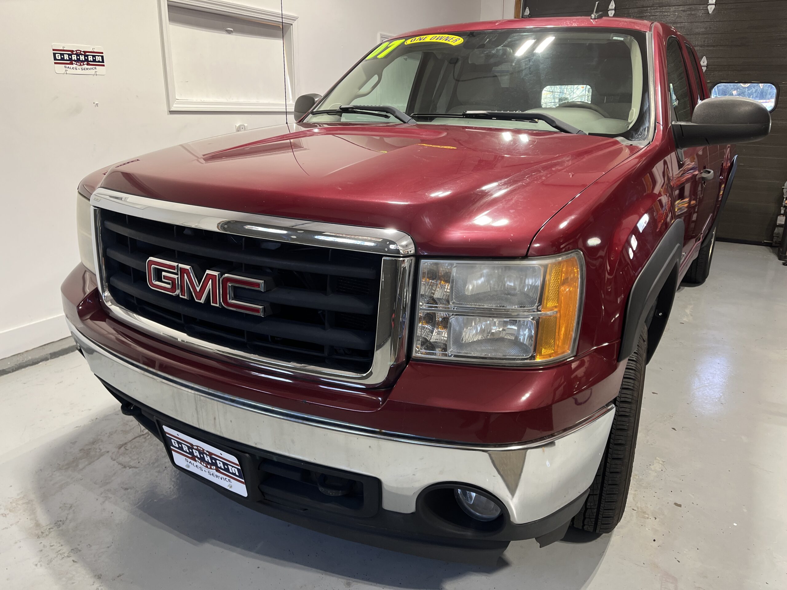 2007 GMC Sierra SLE's photo