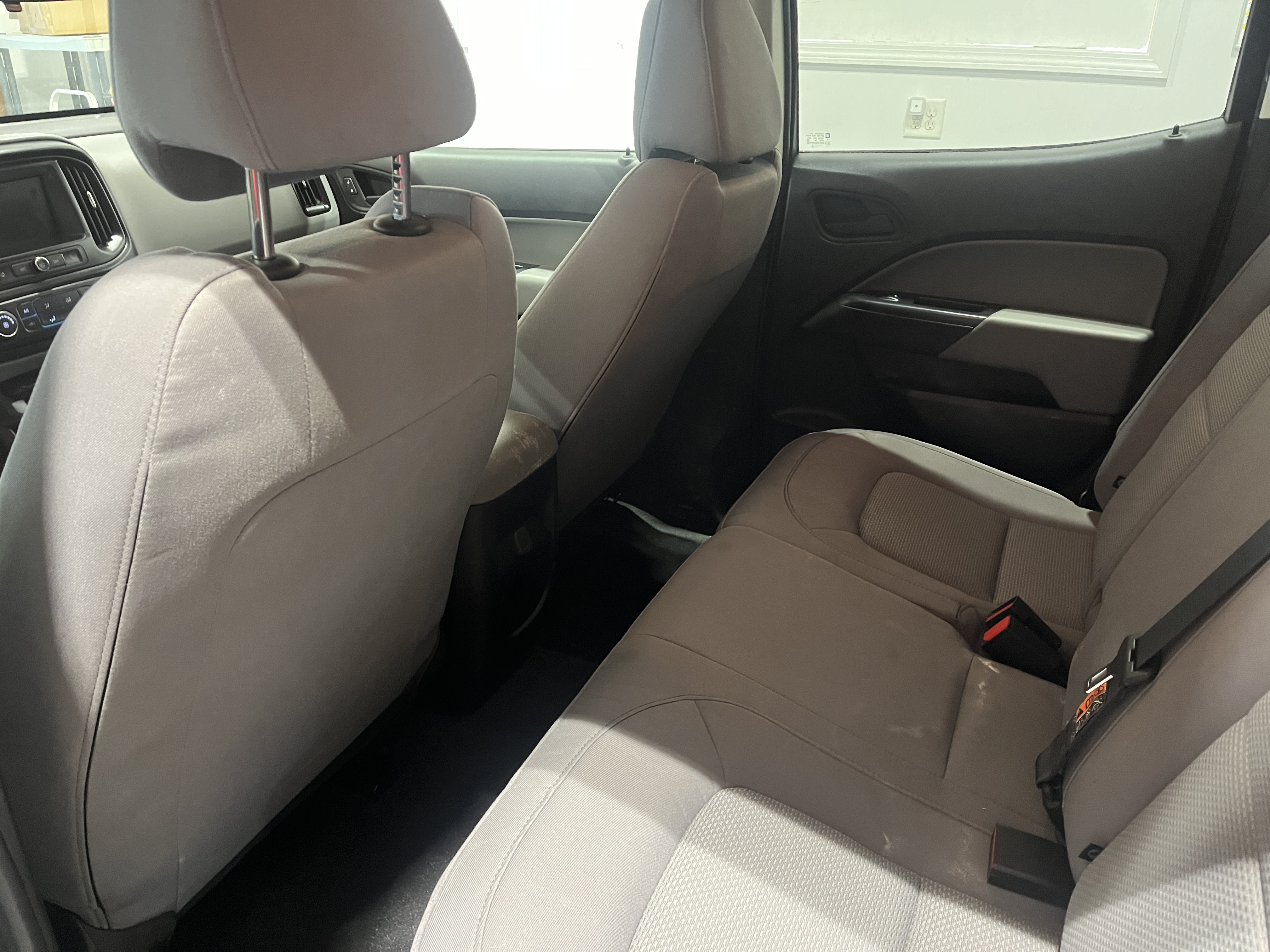 2020 Chevrolet Colorado Work Truck - Photo 24