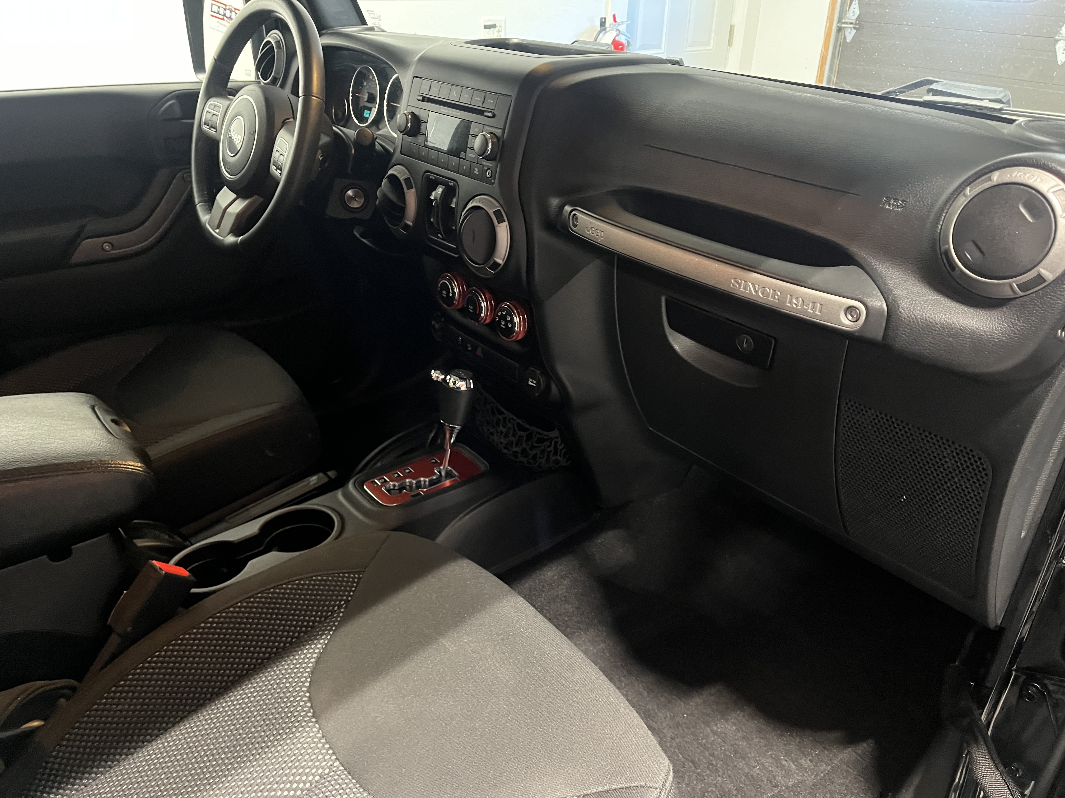 2016 Jeep Wrangler Unlimited Black Bear - Photo 35