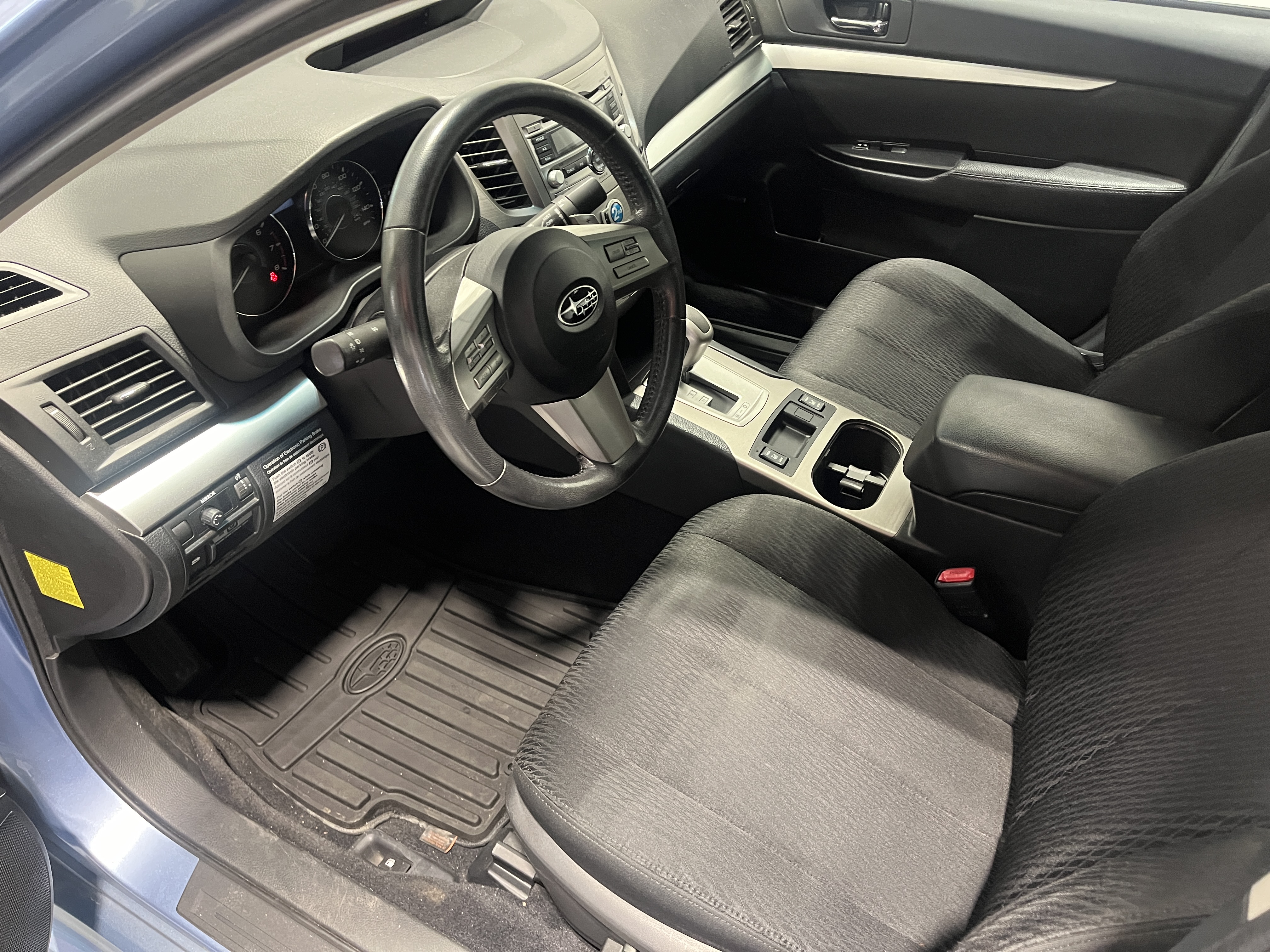 2010 Subaru Legacy I Premium - Photo 22