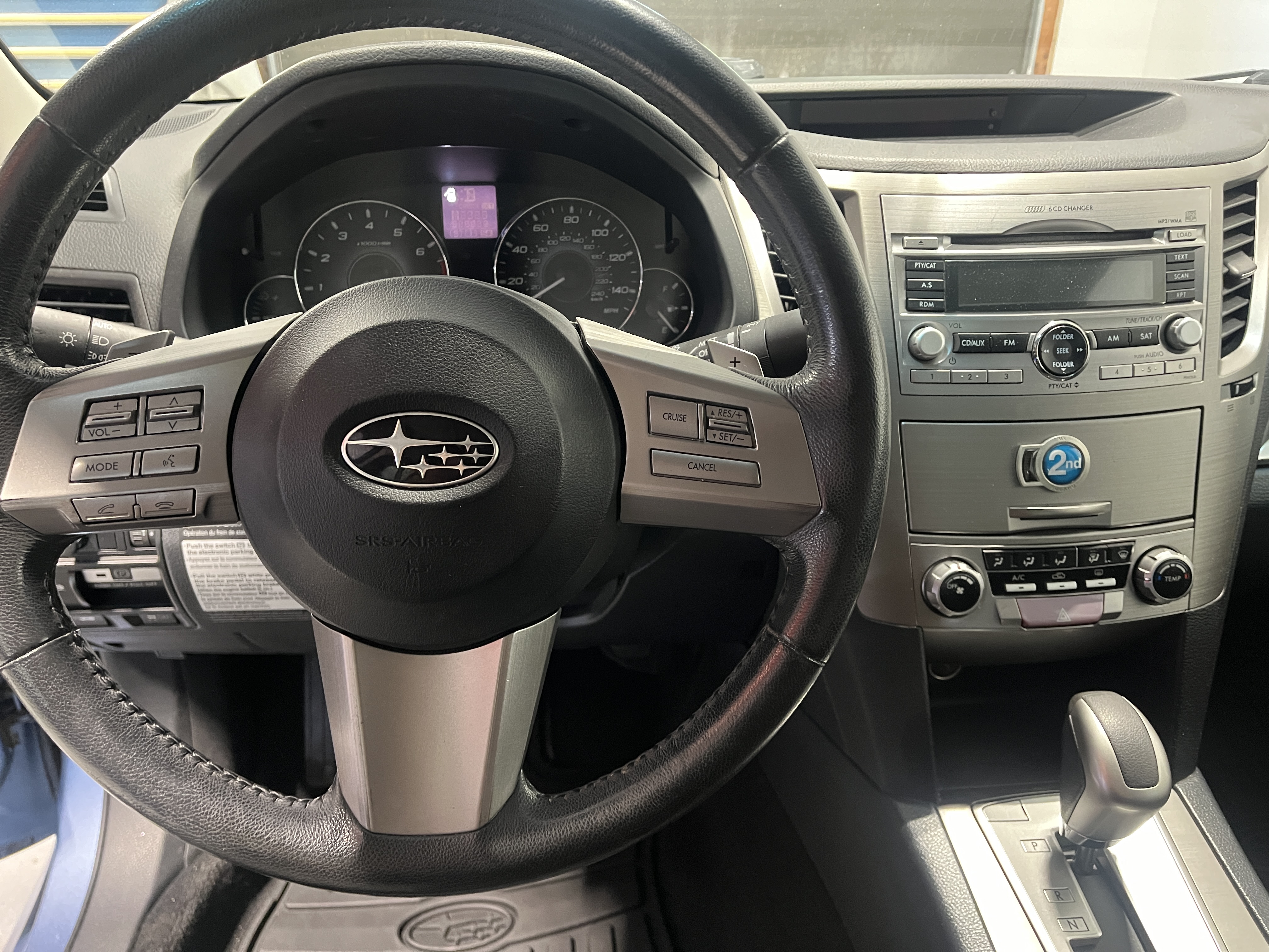 2010 Subaru Legacy I Premium - Photo 23