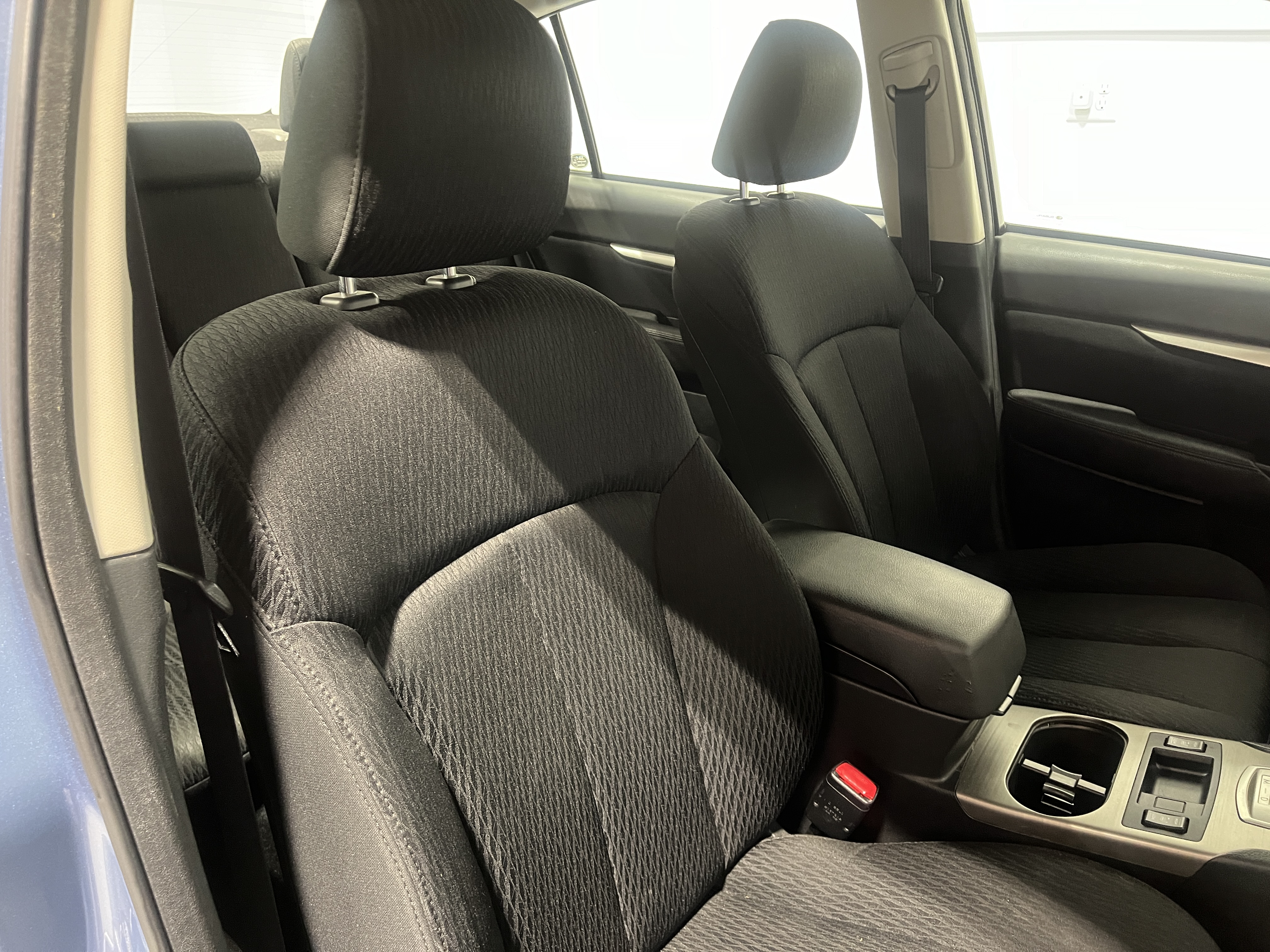 2010 Subaru Legacy I Premium - Photo 37