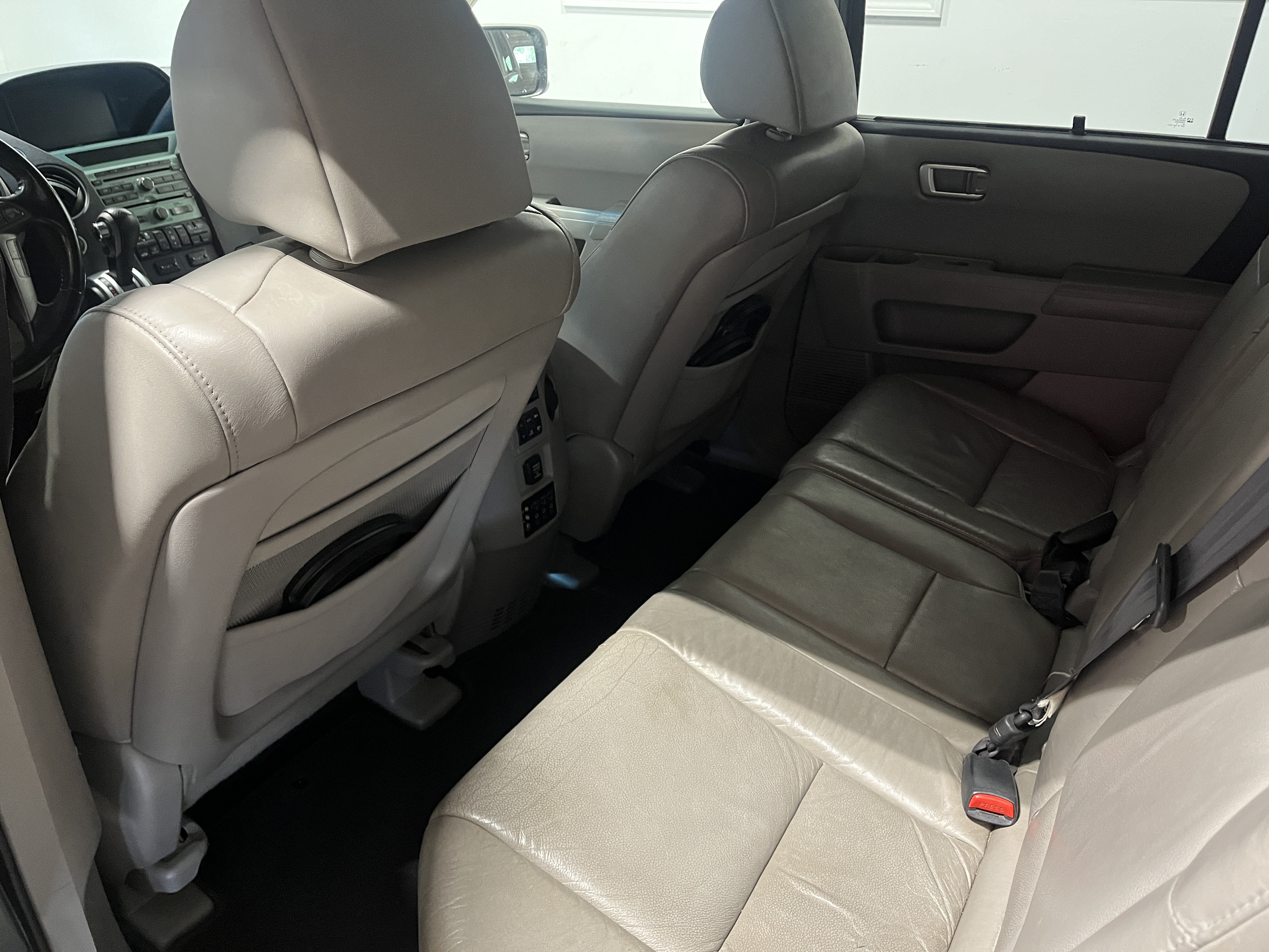 2010 Honda Pilot Touring - Photo 31