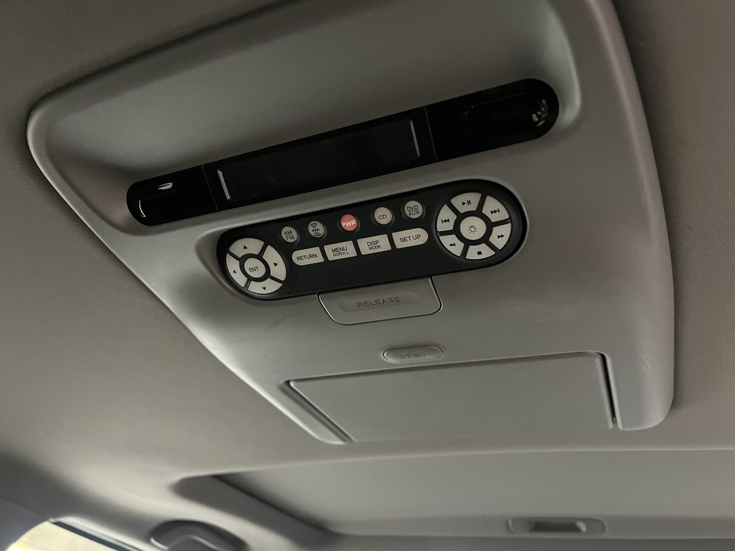 2010 Honda Pilot Touring - Photo 19